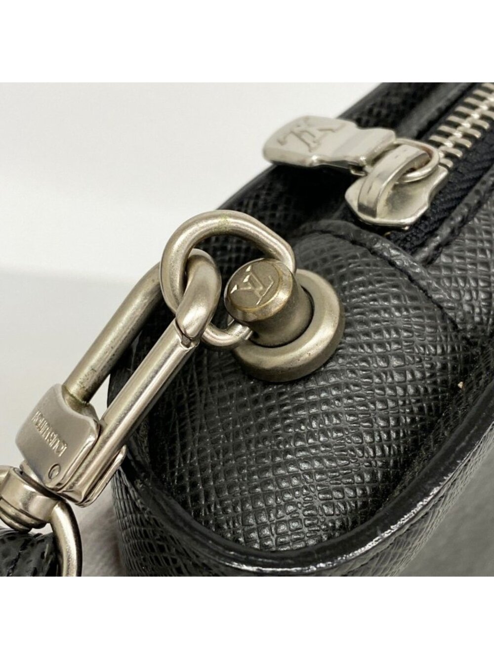 Louis Vuitton Clutch Taiga Baikal Ardoise - Picture 8 of 9